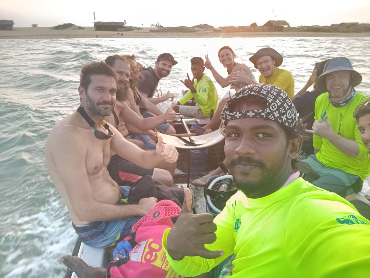 מלון קלפיטייה Margarita Kitesurfing School Sri Lanka מראה חיצוני תמונה